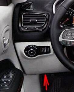 Jeep Compass MP/552 (2017-2019) – cutia de siguranțe - 4